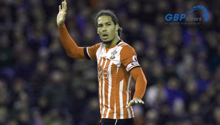 Van Dijk thành danh với số áo 17 tại Liverpool